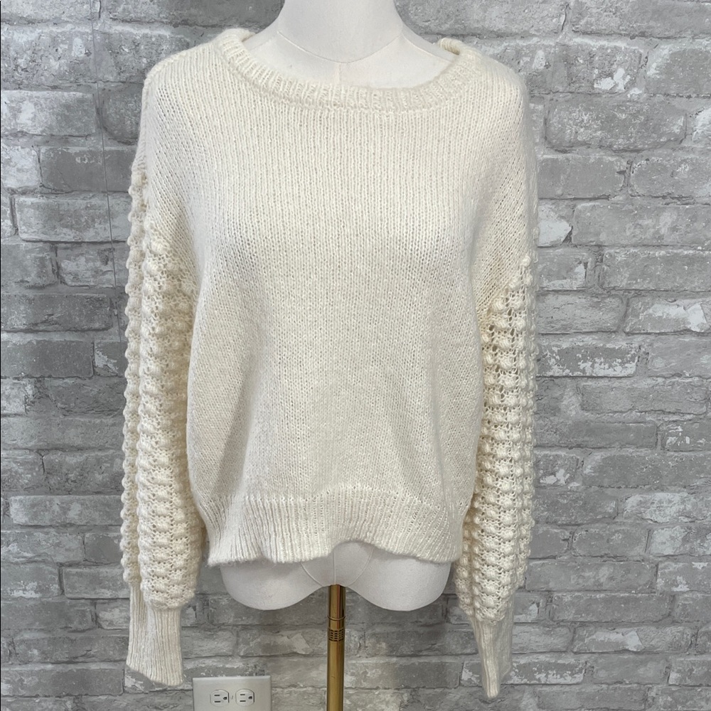 Melrose and Market Cream Textured Sleeve Sweater